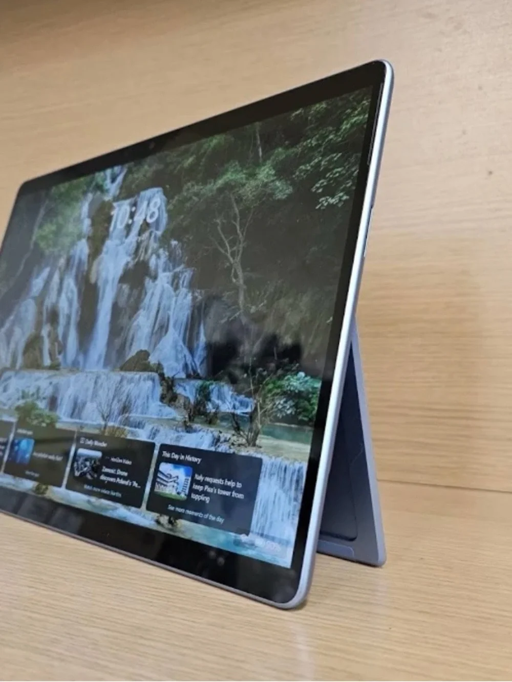 Microsoft Surface Pro 9 - Used/Perfect Condition - Keyboard/Surface Pen Included